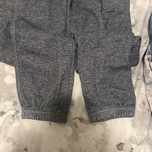 Roots pants - Picture 2 of 3